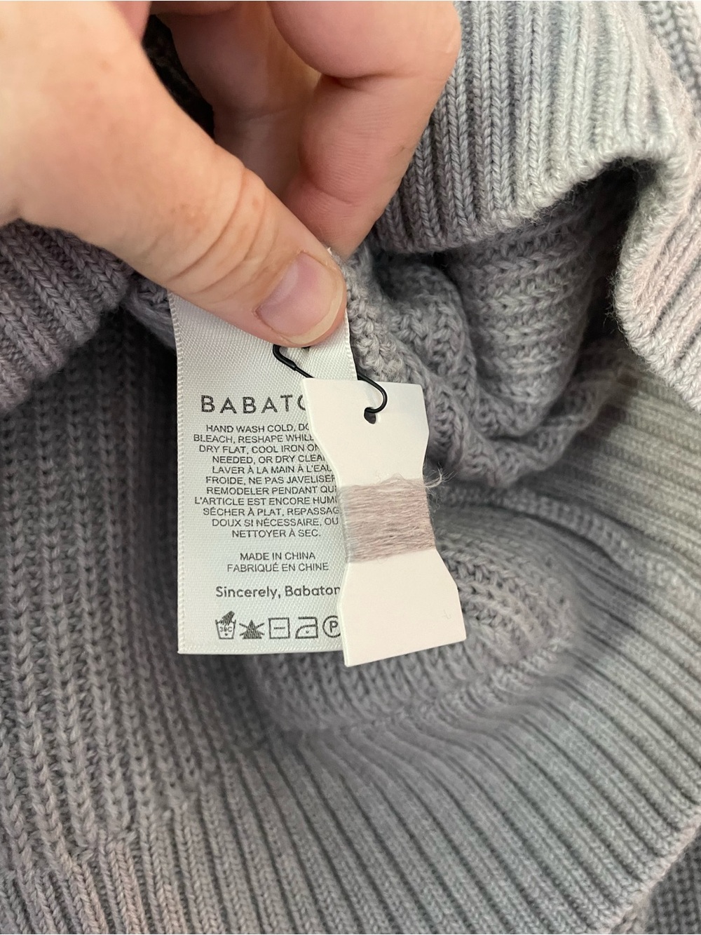 Aritzia Babaton Merino wool Grazia Sweater Cropped Crewneck Sweater in Gray - Picture 4 of 5